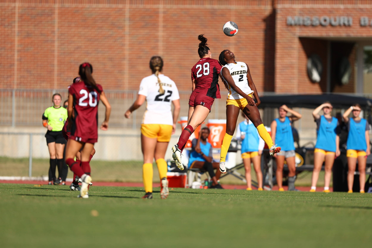 What it's like to play for South Carolina women's football team