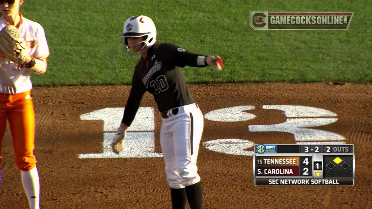 South Carolina Softball 7-6 Win in Nine Innings Over Tennessee