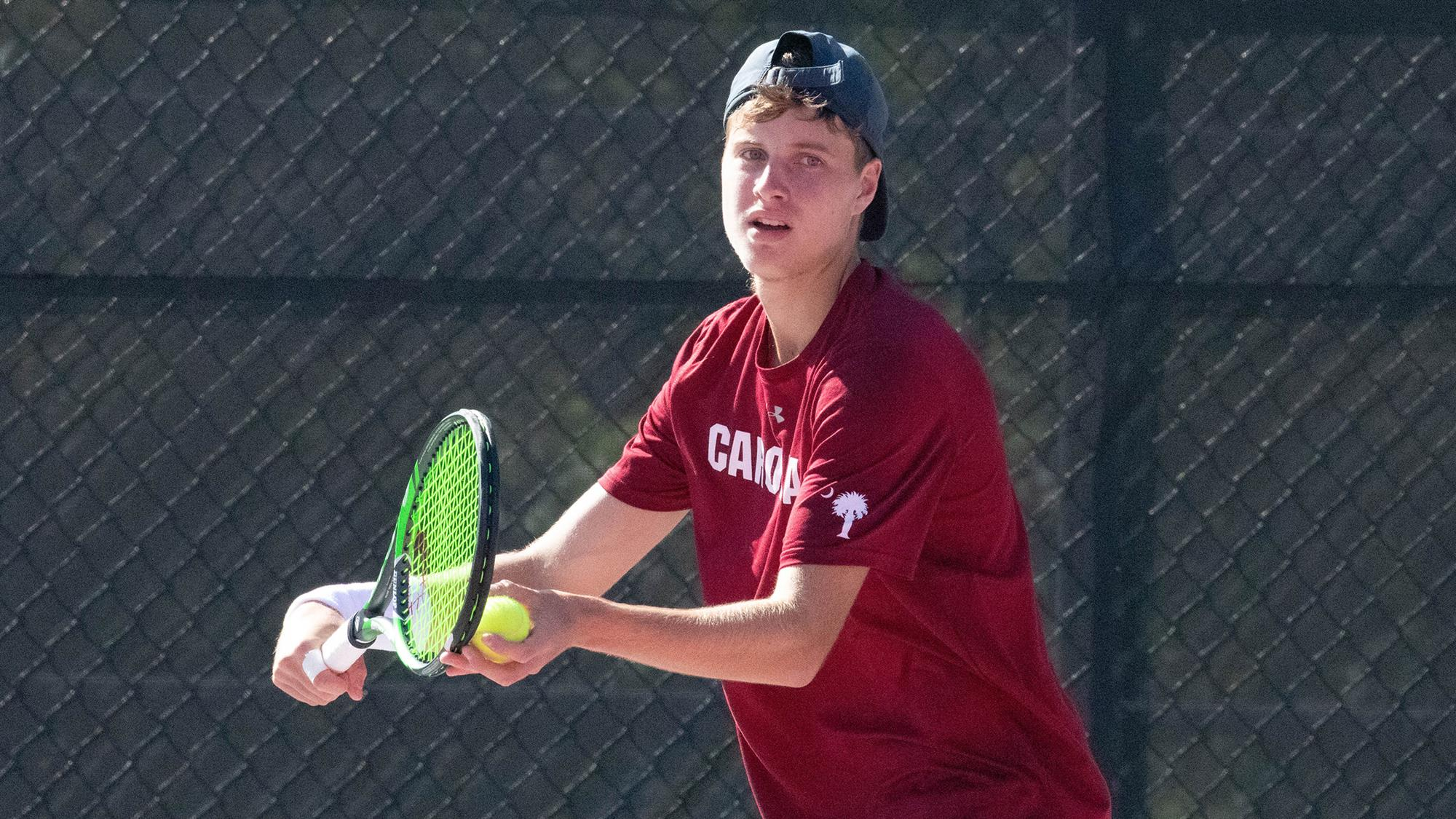 Men's Tennis Closes Fall Season with Solid End to Volunteer Showdown