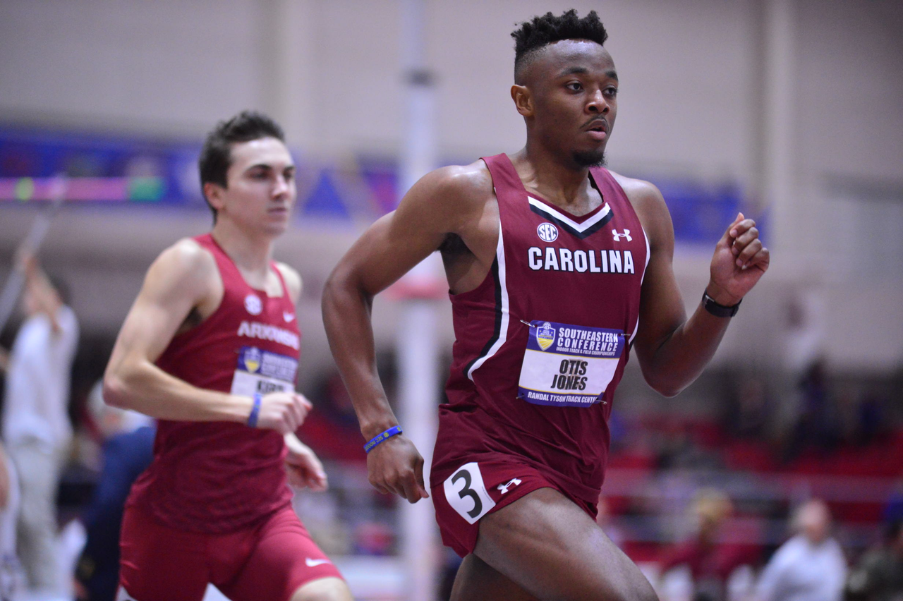 Otis Jones in action at the SEC Championships | Feb. 22-23 | Photo by Gunnar Rathbun
