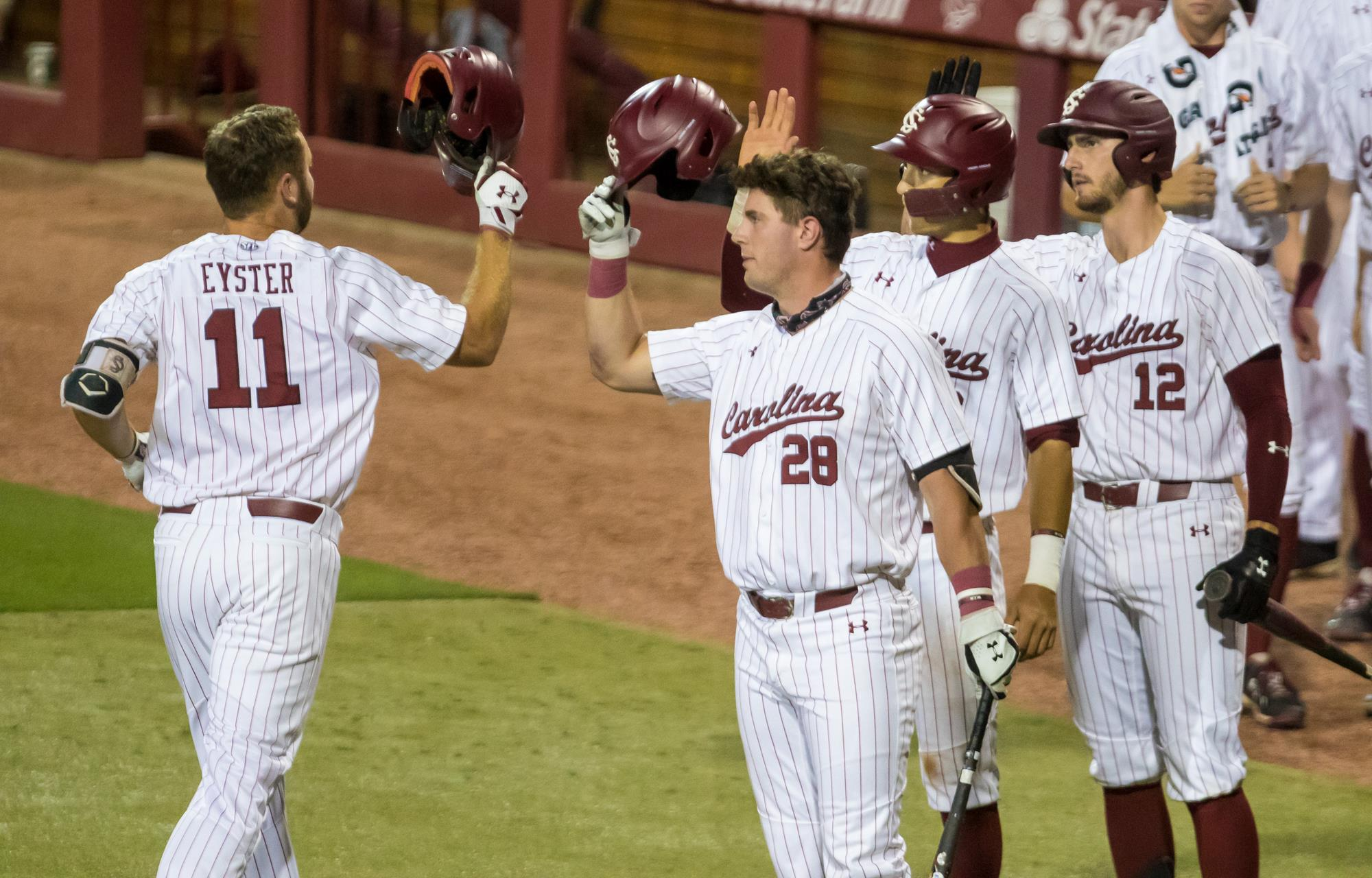 Baseball Falls to Tennessee on Thursday Night