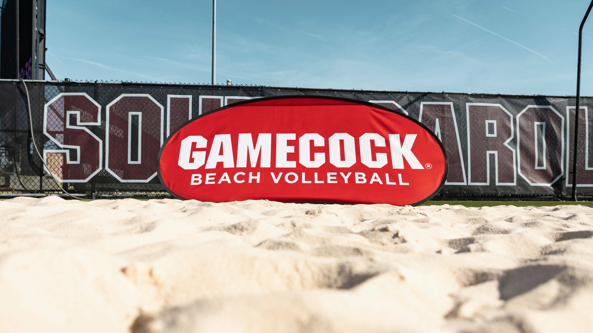 Loiola Adds Two to Beach Volleyball Staff