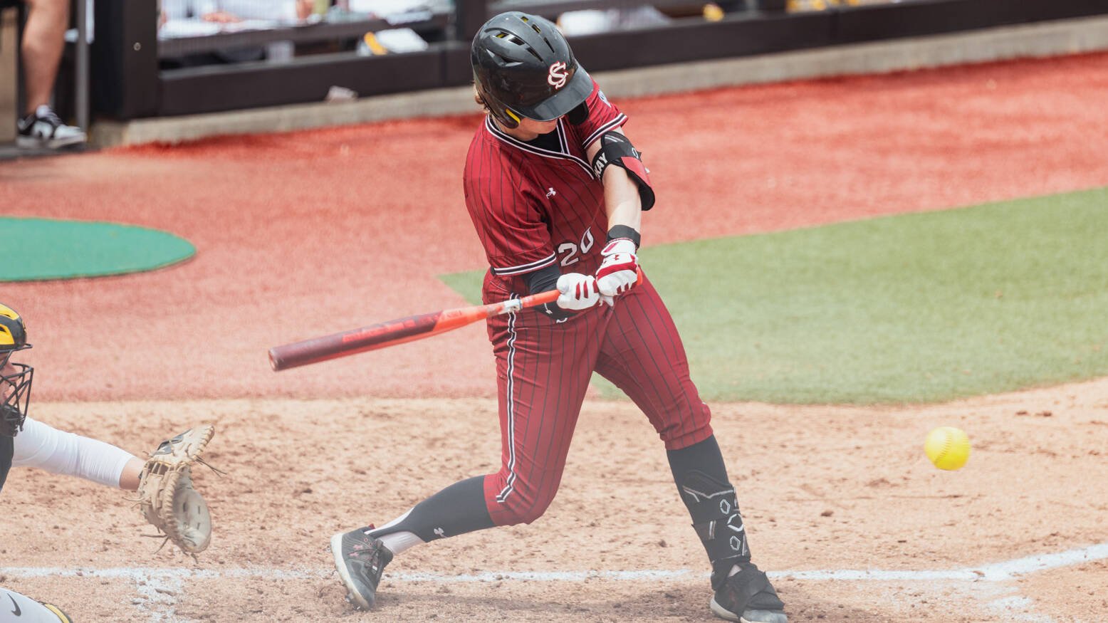 Pair of Home Runs Power Gamecocks to Series Opening Win