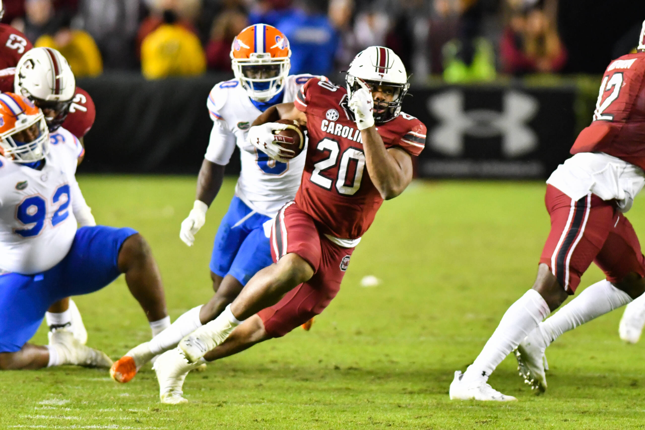 Football vs. Florida (Nov. 6, 2021)