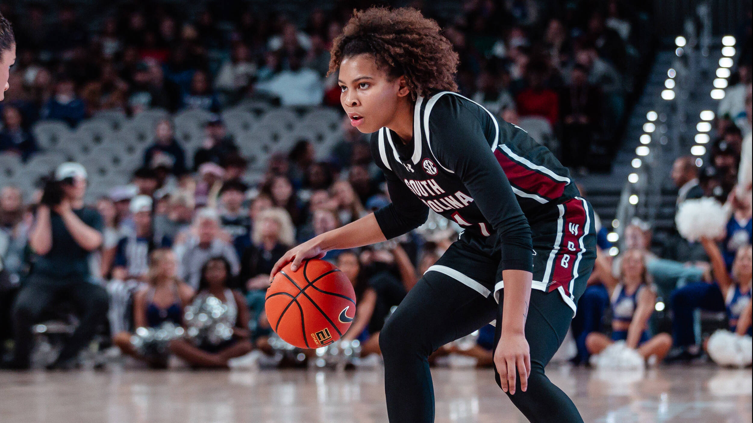 Women's Hoops at Home Sunday Afternoon