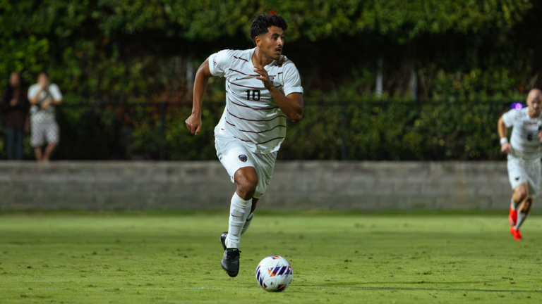 Alejandro Velazquez-Lopez (10) South Carolina Men’s Soccer vs High Point
