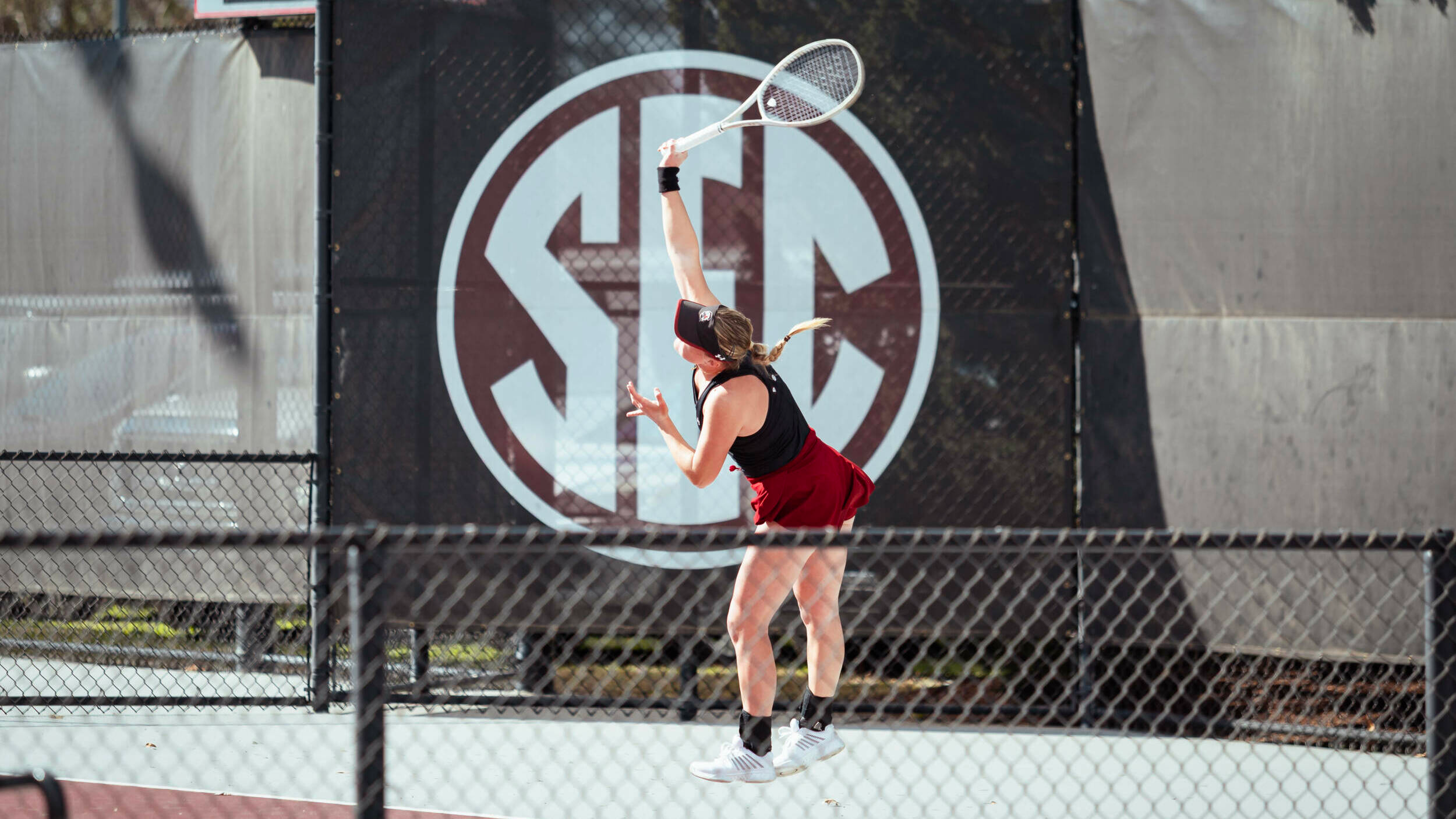 #22 Gamecocks Fall to #9 Longhorns in Austin