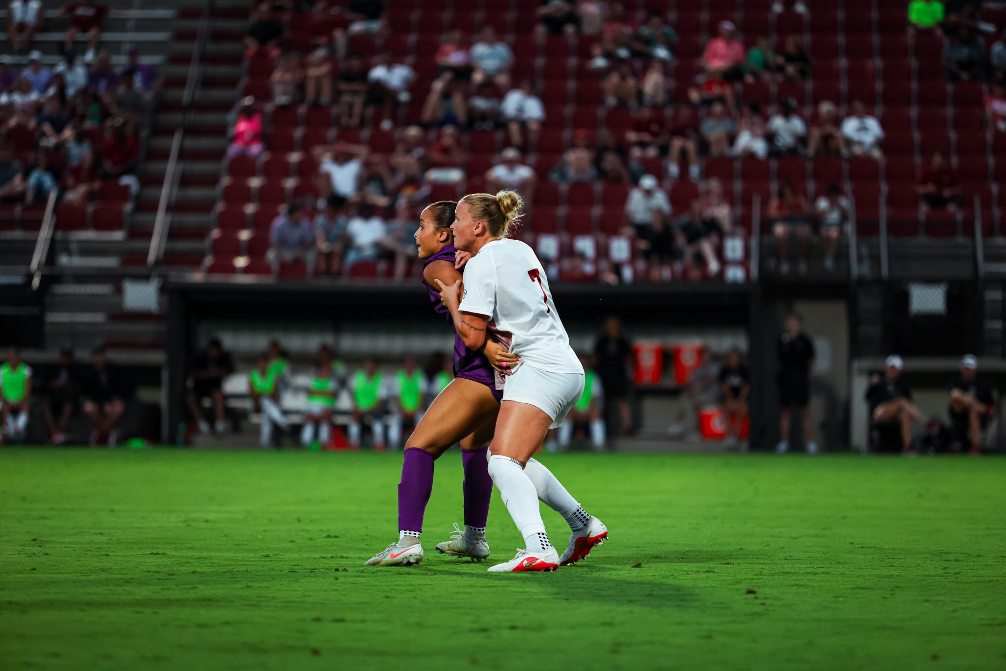 No. 19 Gamecocks Welcome No. 23 Florida for SEC Opener
