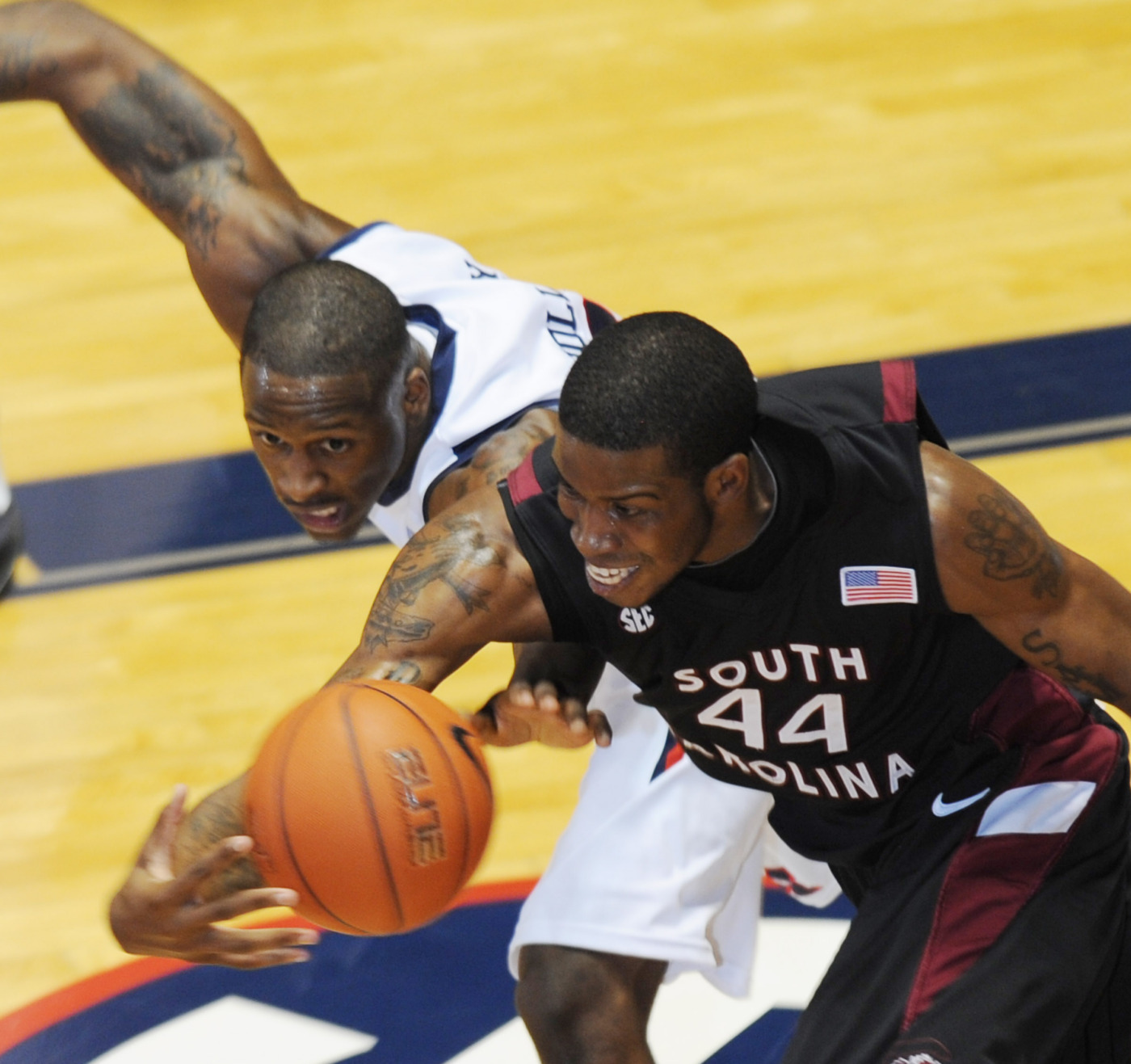 Gamecocks Fall at Ole Miss :: Jan. 20, 2010