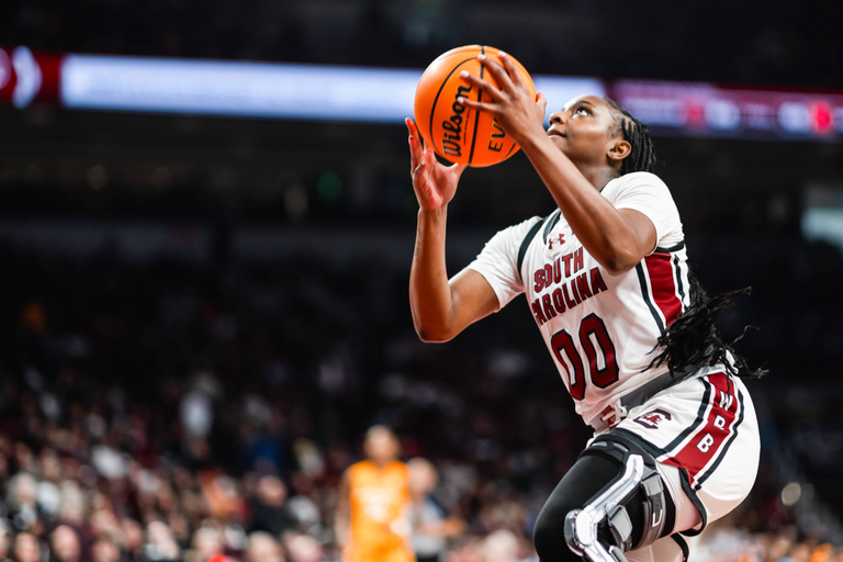 Ta'Niya Latson takes off on a transition layup against Tennessee, 2/8/26