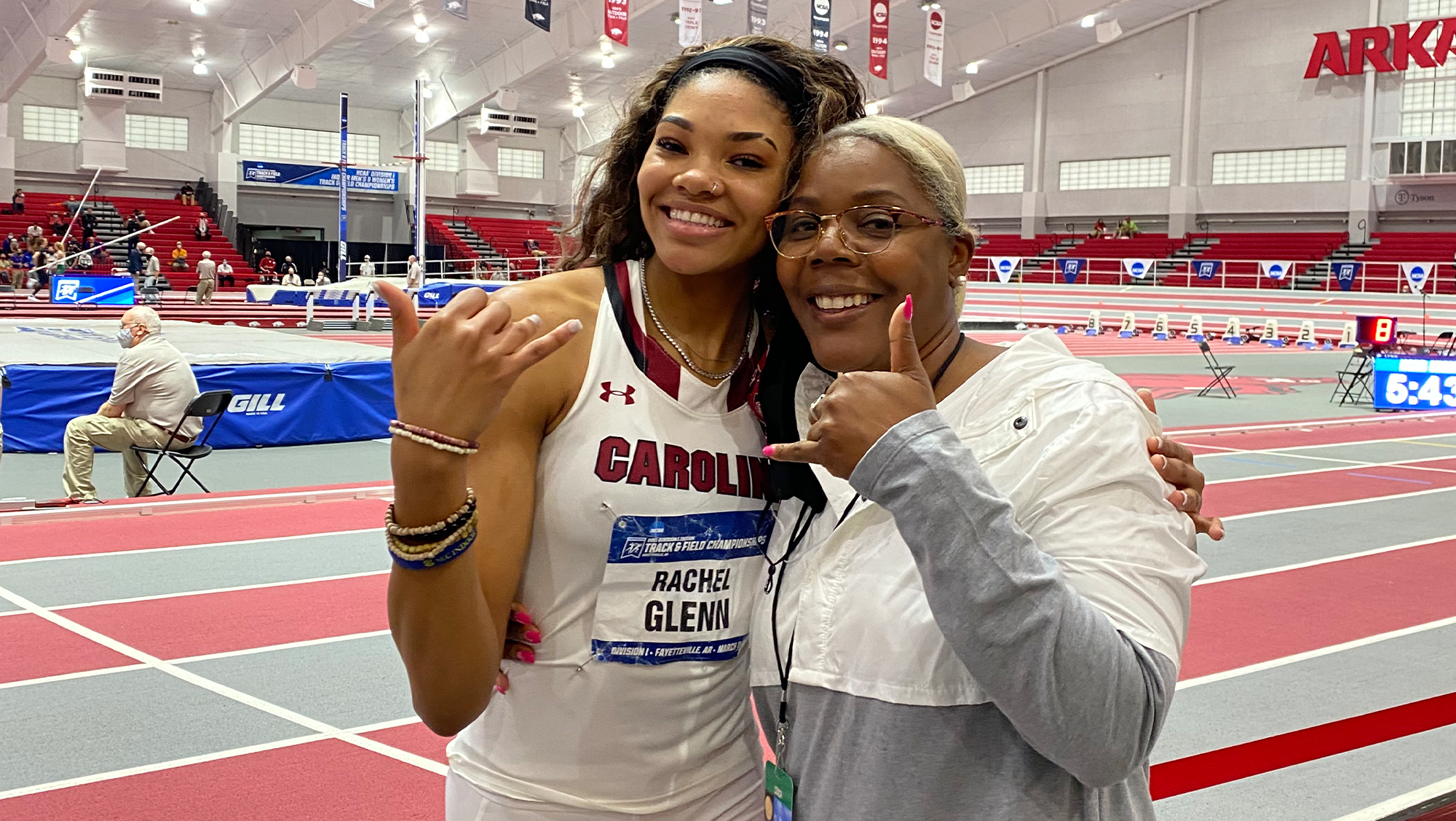 Glenn Finishes as National Runner Up at NCAA Indoor Championships