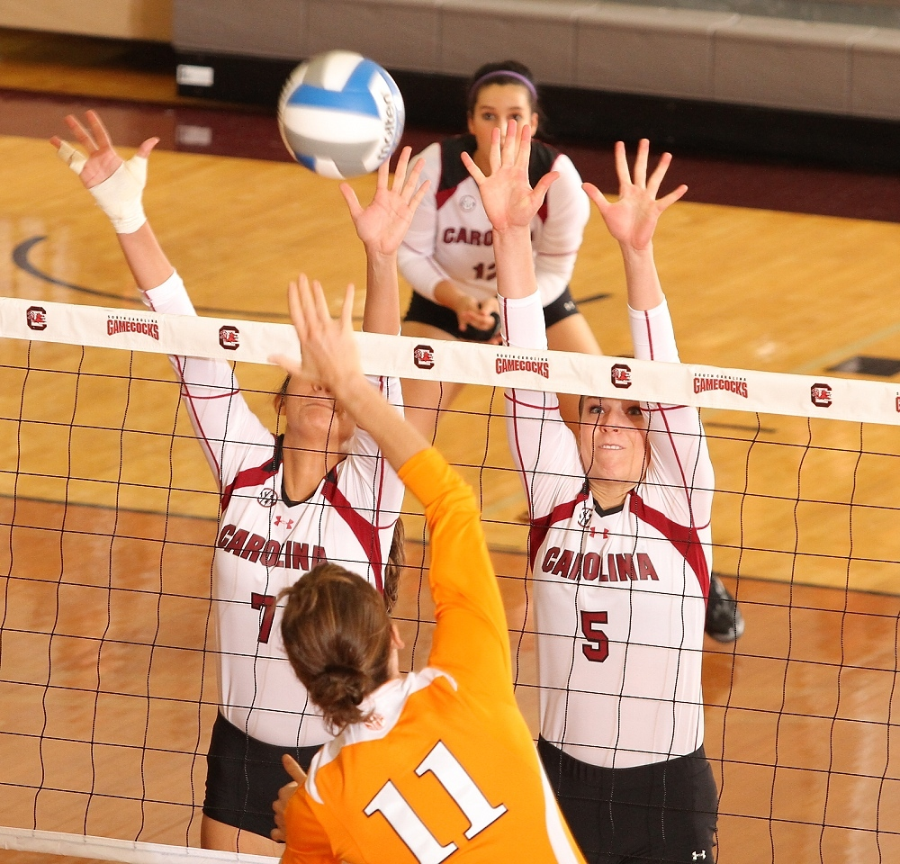 Volleyball vs. Tennessee