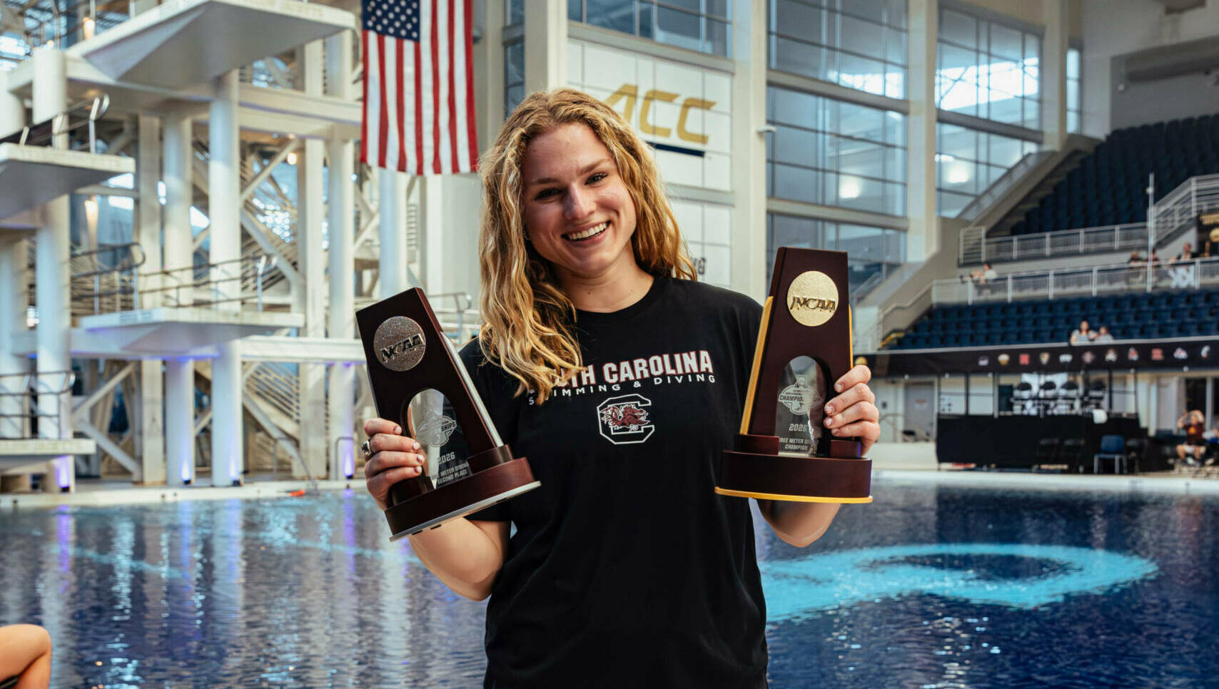 Verzyl Earns CSCAA Diver of the Year
