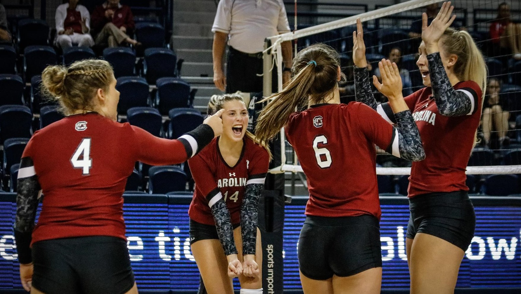 Volleyball Faces Two Top-15 Teams to Close Regular Season