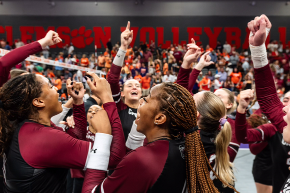 Gamecocks Tame Tigers in Non-Conference Finale