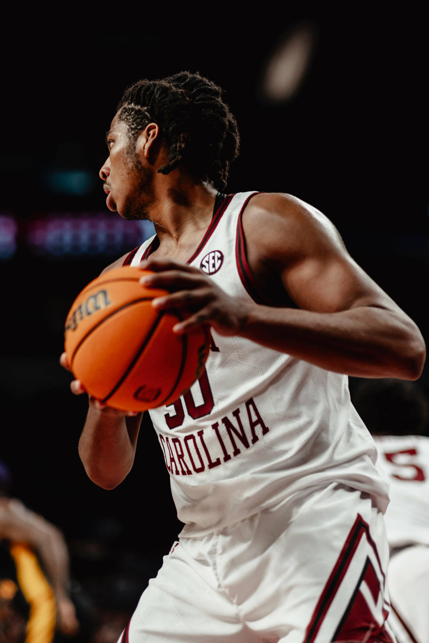 South Carolina rides eight 2nd half 3s to a 75-68 win over ECU