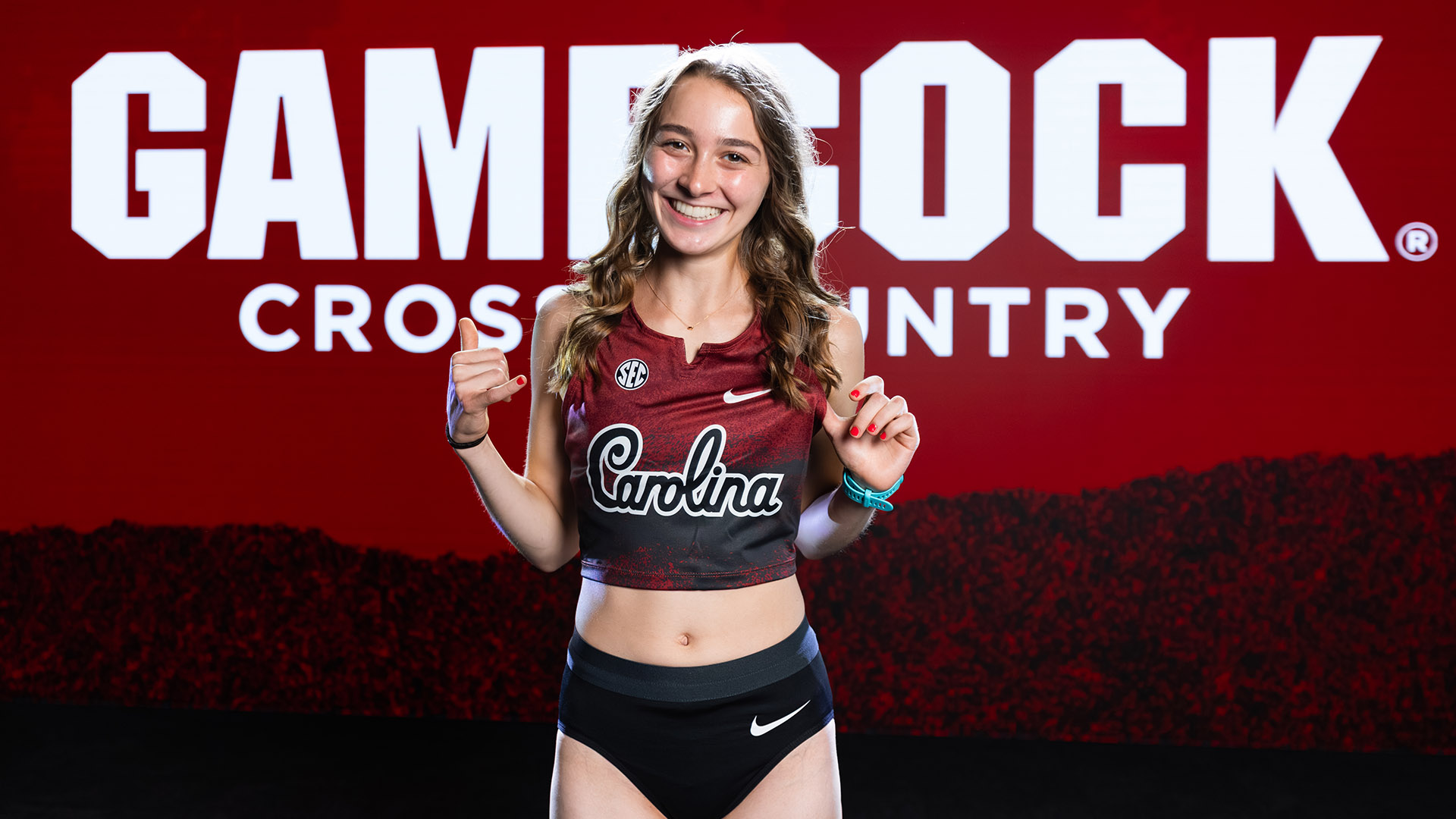 Late Start, Strong Finish for Demmerle in Distance Running