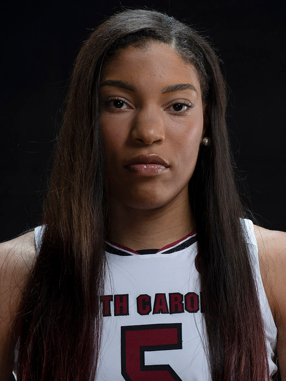 Victaria Saxton - Women's Basketball - University of South Carolina Athletics