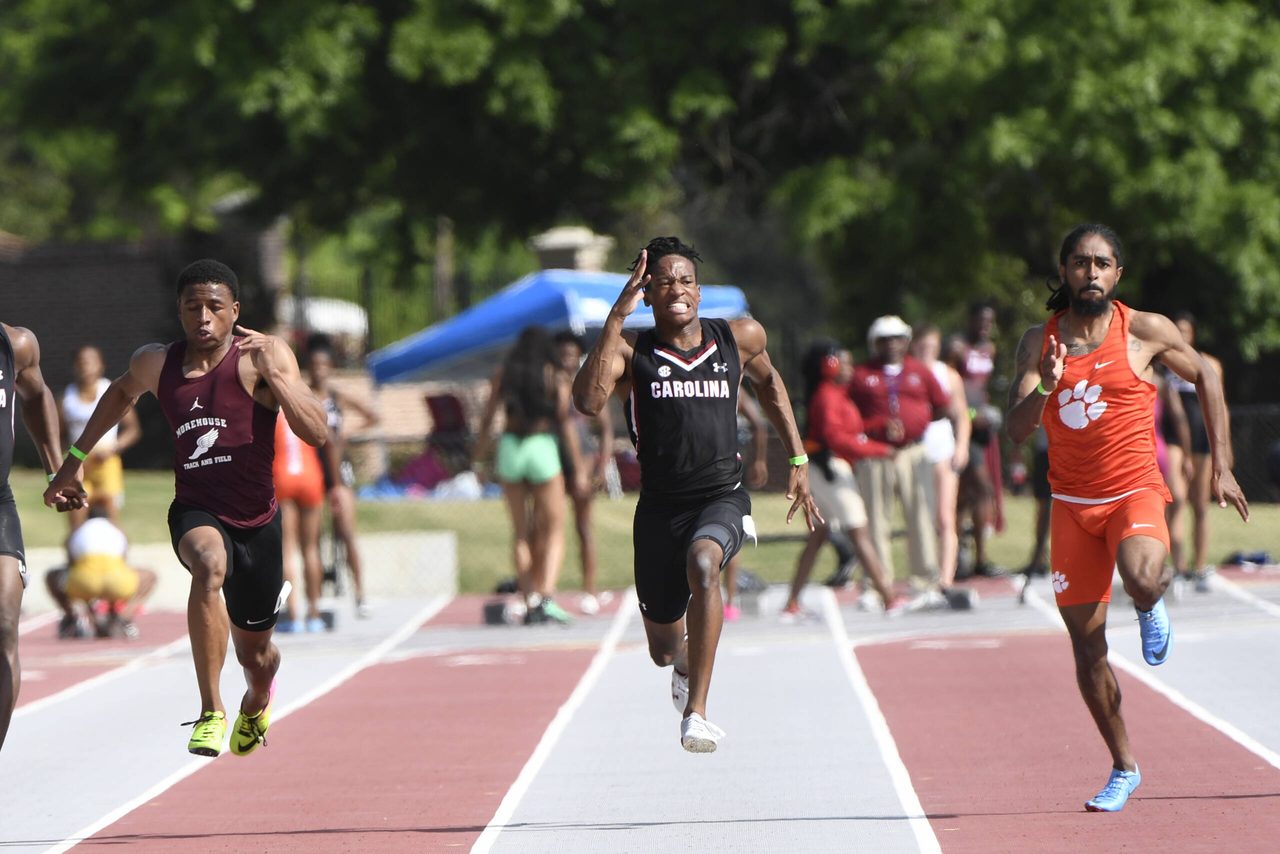 Evan Miller in action at the 2019 Gamecock Invitational | April 13, 2019 | Photo by Allen Sharpe