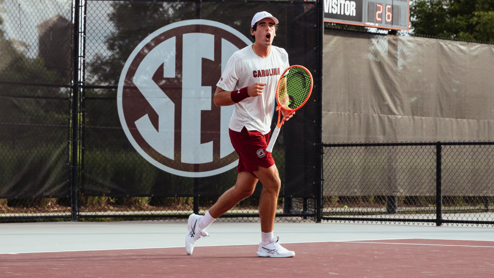 Gamecocks Sweep Richmond, Advance to NCAA Round of 32