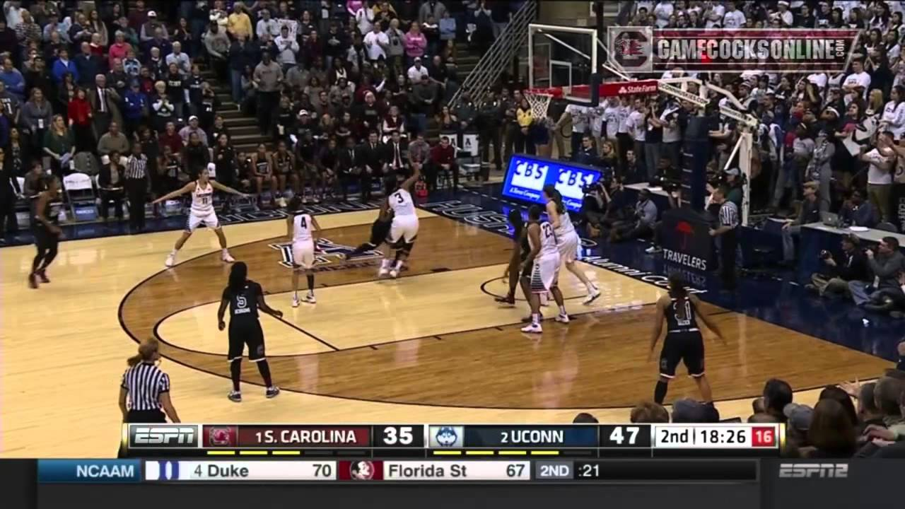 Highlights: South Carolina at UConn