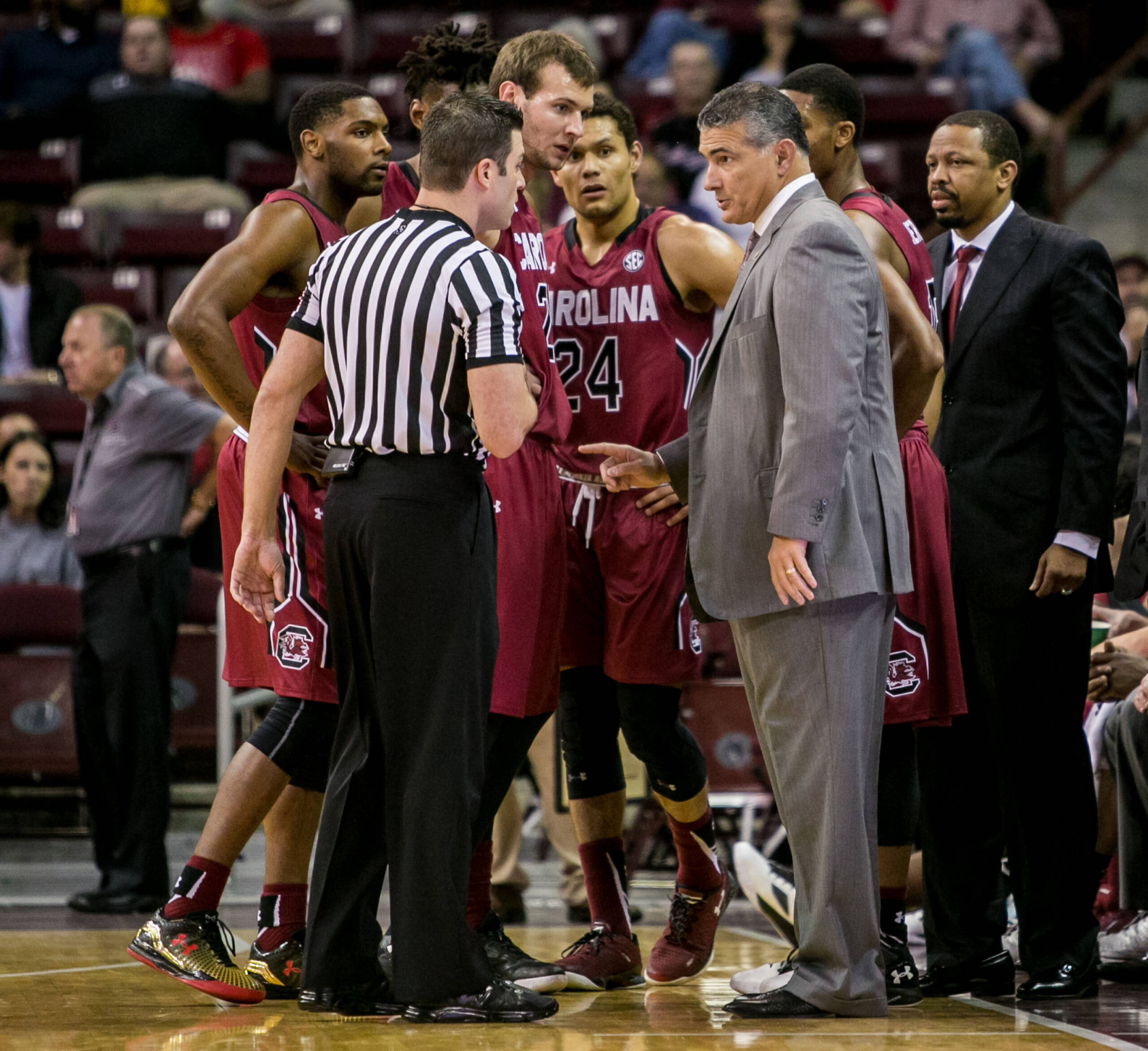 Gamecocks Pull Away From Drexel, 79-54