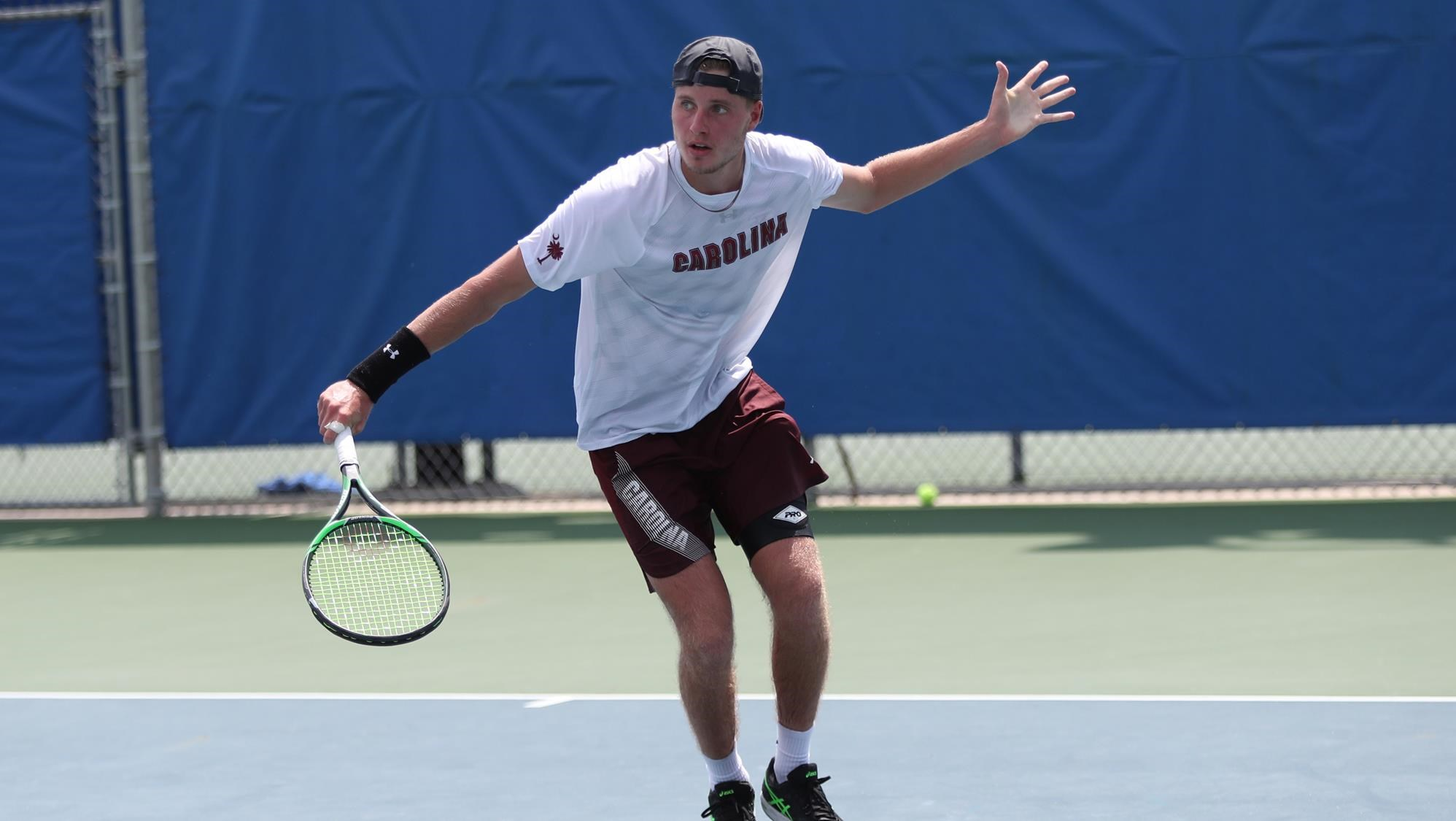 Gamecocks Advance in Consolations