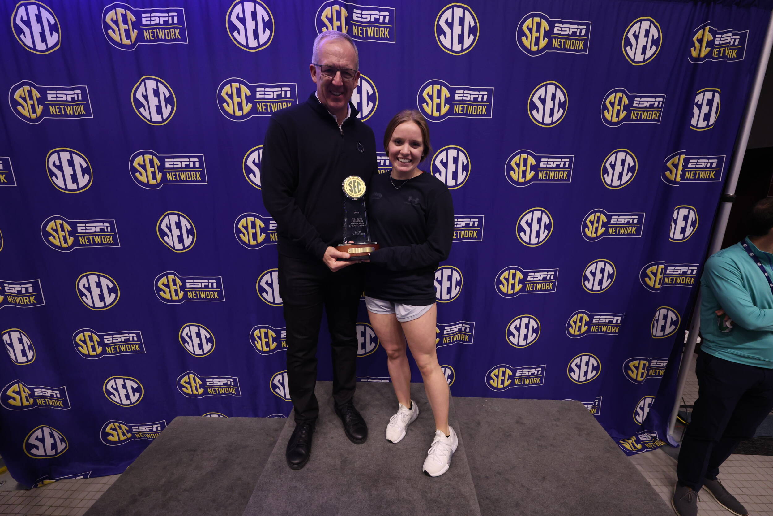 Swimming & Diving Places Five on All-SEC Teams, Schultz Named Diver of the Year