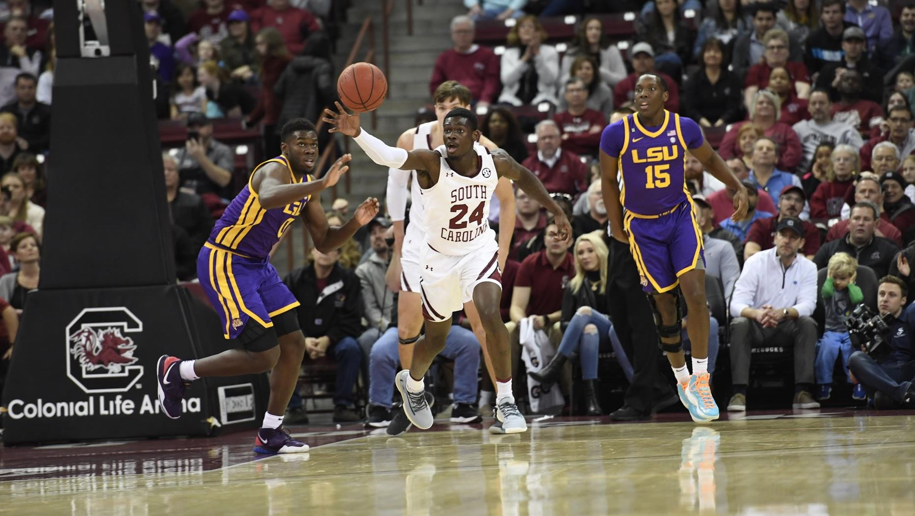 Gamecocks fall at home to LSU, 86-80