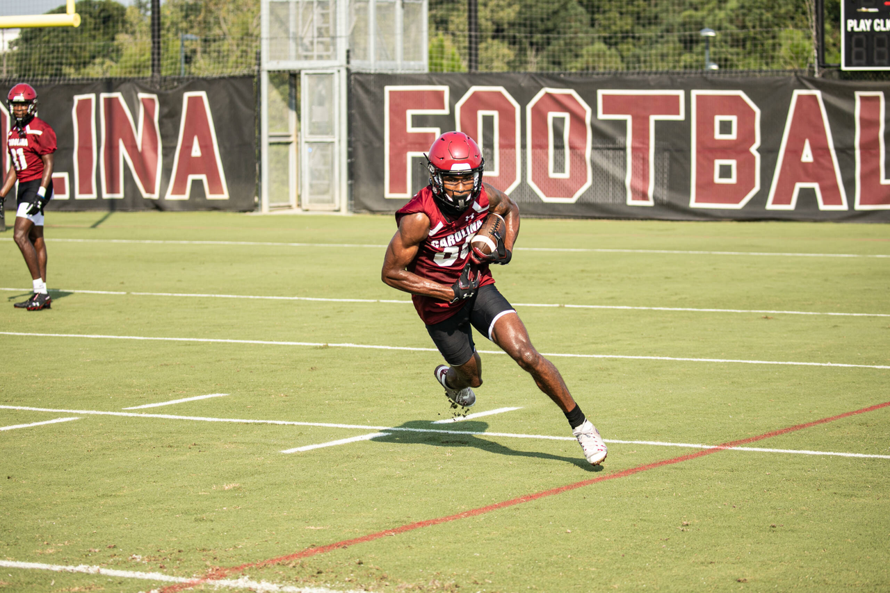 Ger-Cari Caldwell (89) | Wednesday, Aug. 19, 2020 | Ken & Cyndi Long Football Operations Center | Columbia, S.C. | Photos by South Carolina Athletics