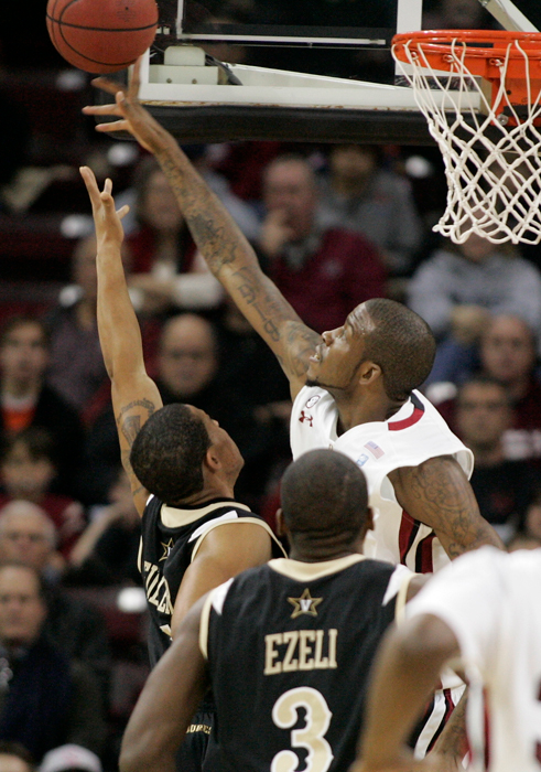 Sam Muldrow Claims South Carolina Block Record