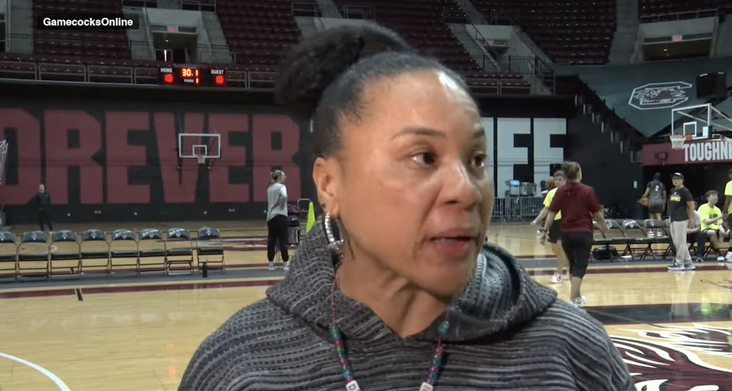 WBB: Dawn Staley News Conference