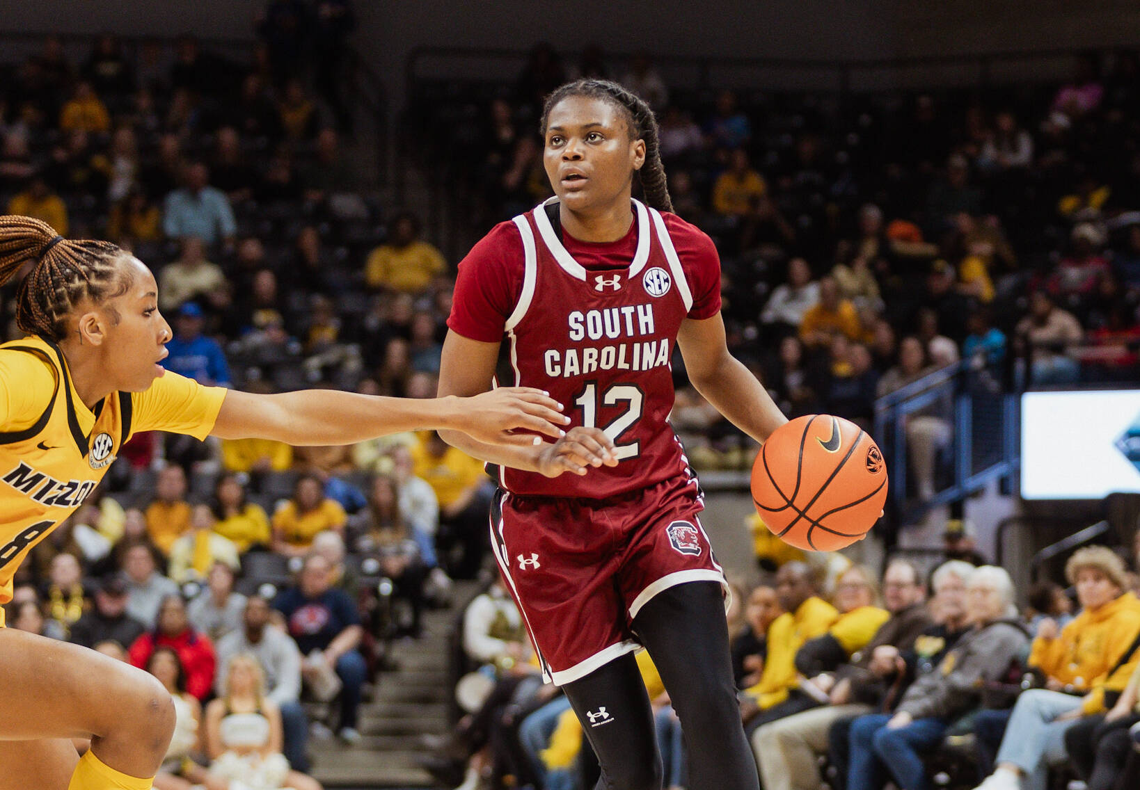 No. 2 South Carolina uses 17-0 second-half run to beat Missouri, 83-52