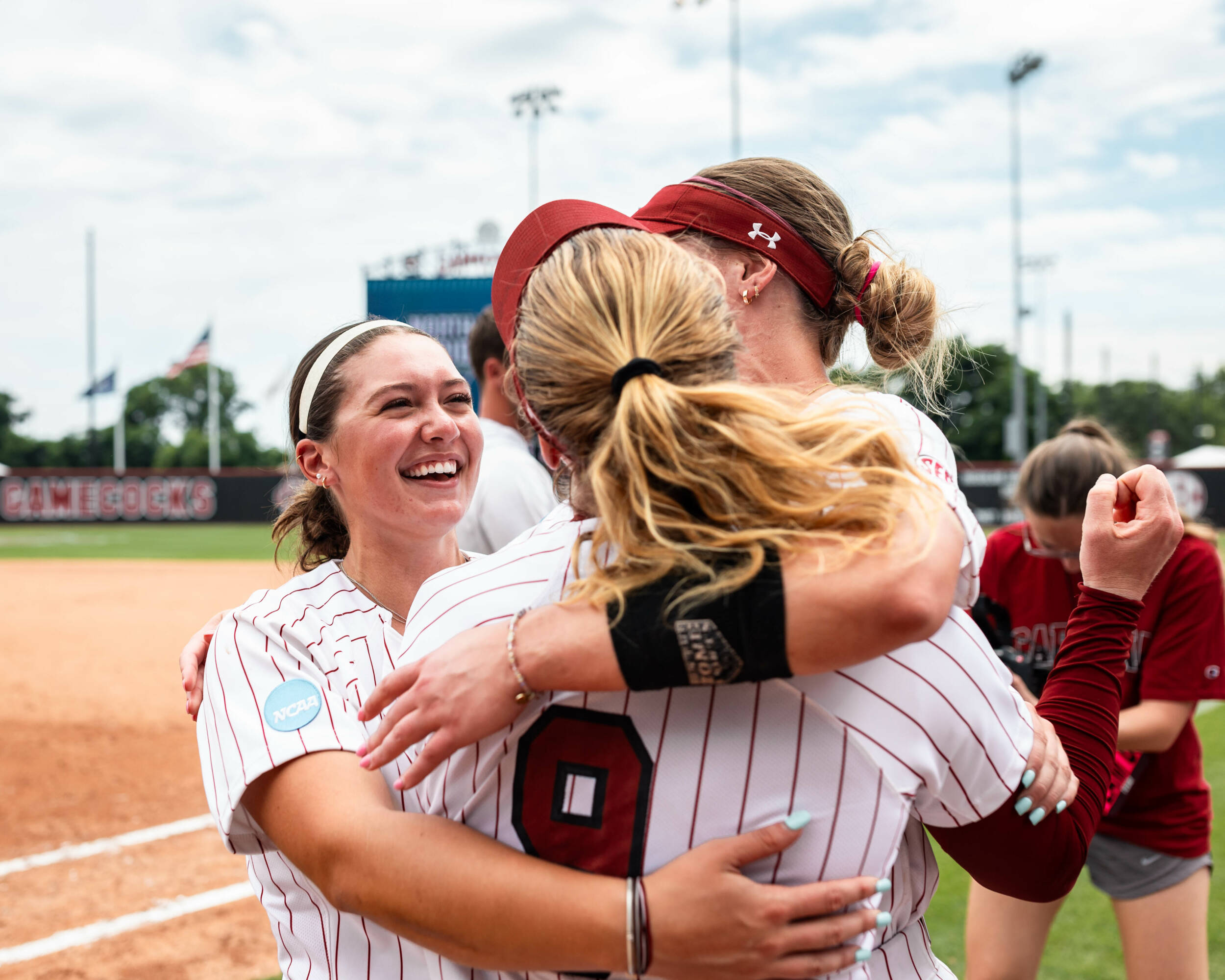 Softball Rundown Softball Run Rules North Florida, Advances to Host Super Regionals ...
