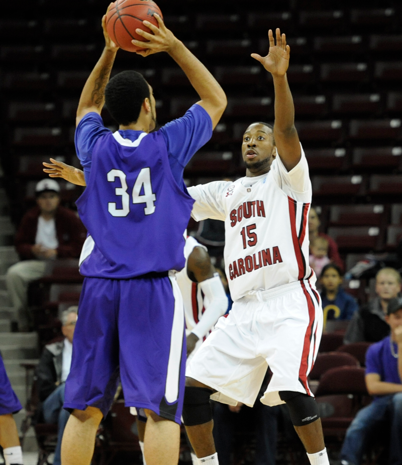 South Carolina vs. Kentucky Wesleyan - 2010