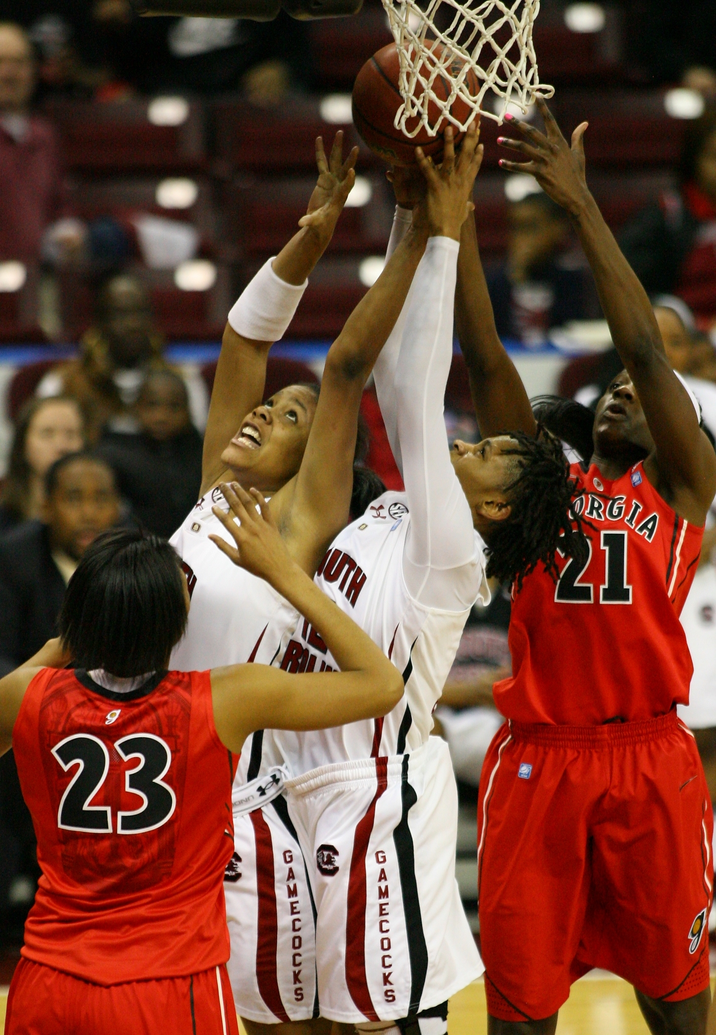 South Carolina 57, #20/24 Georgia 48