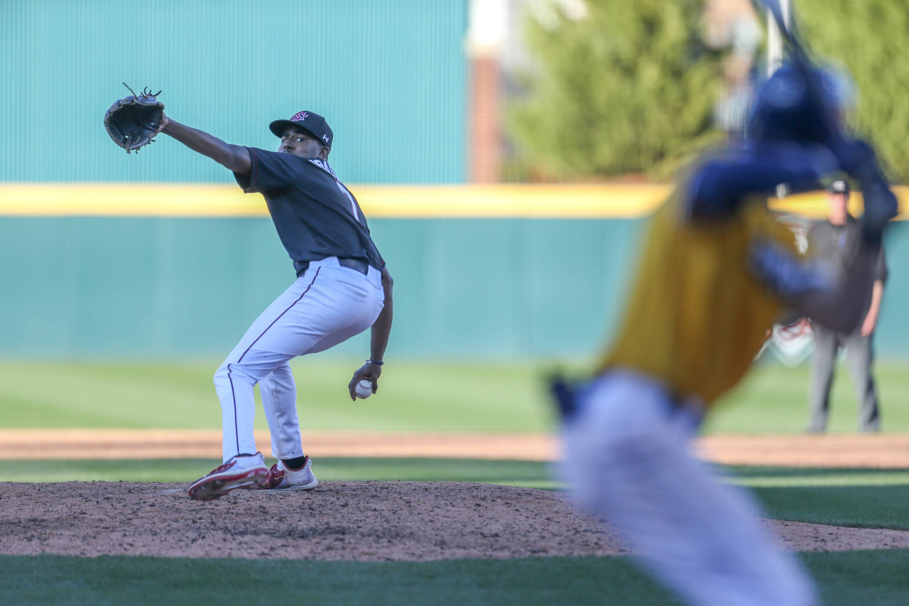 Baseball vs. UNCG (Feb. 20, 2022)