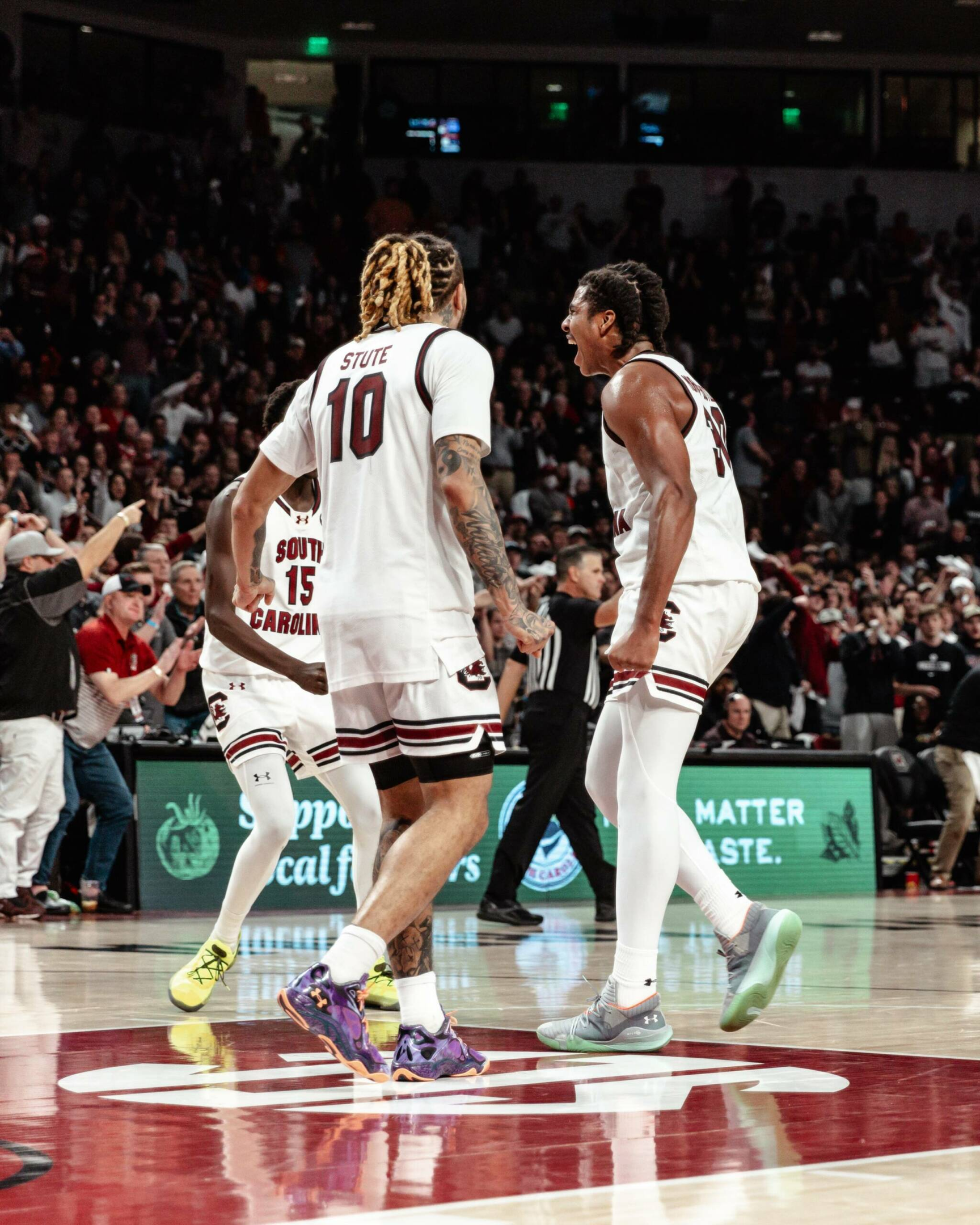 Gamecocks Power Past No. 25 Clemson in OT, 91-88