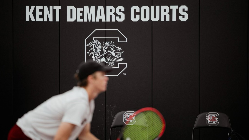 Men’s Tennis Drops Heartbreaker to Mississippi State