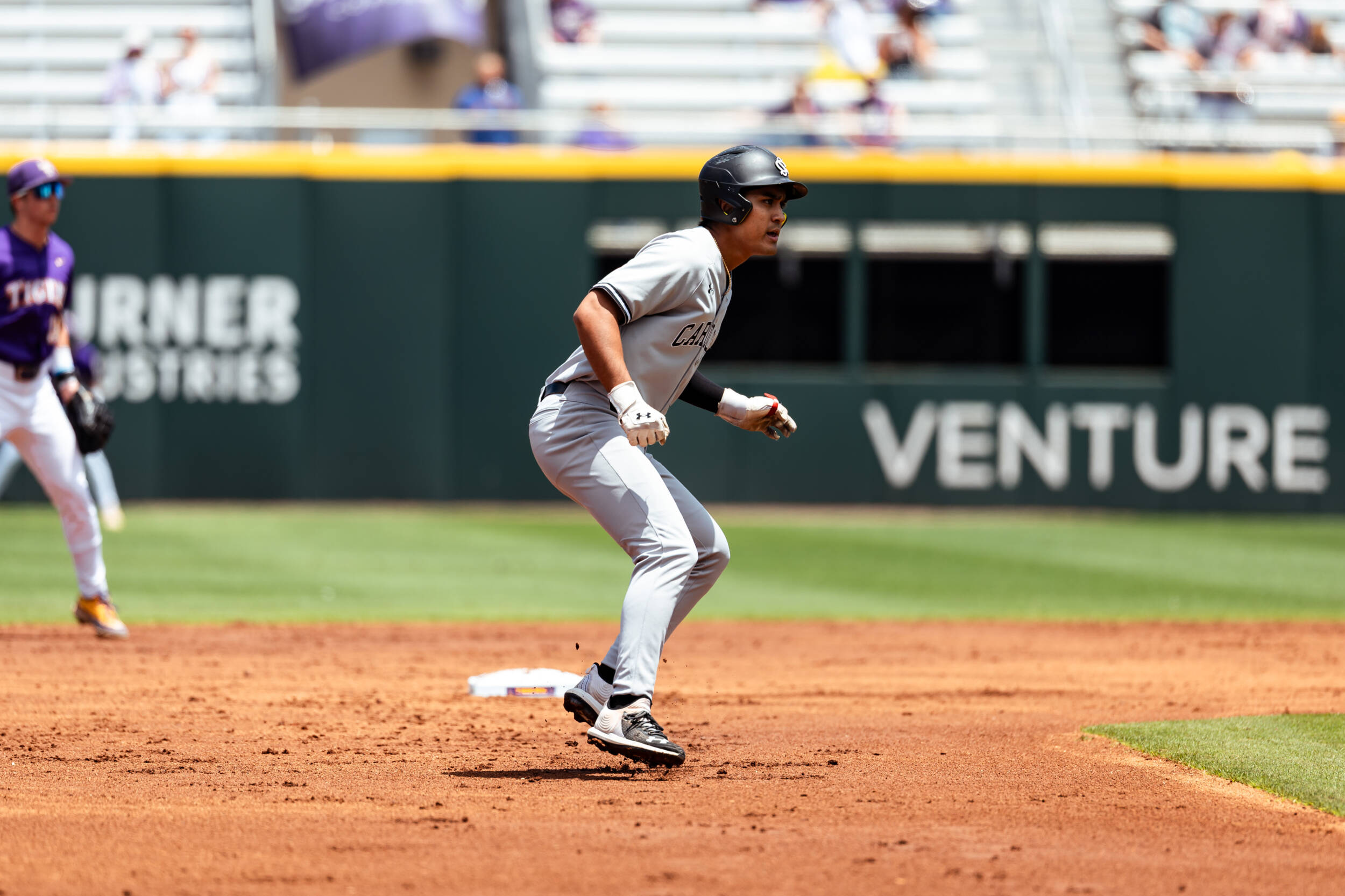 Baseball Falls to LSU in Game One of the Doubleheader