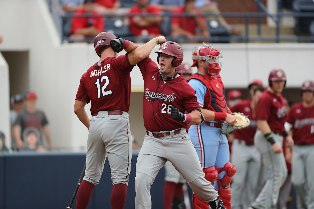 Baseball Falls to Ole Miss in Saturday Night Contest