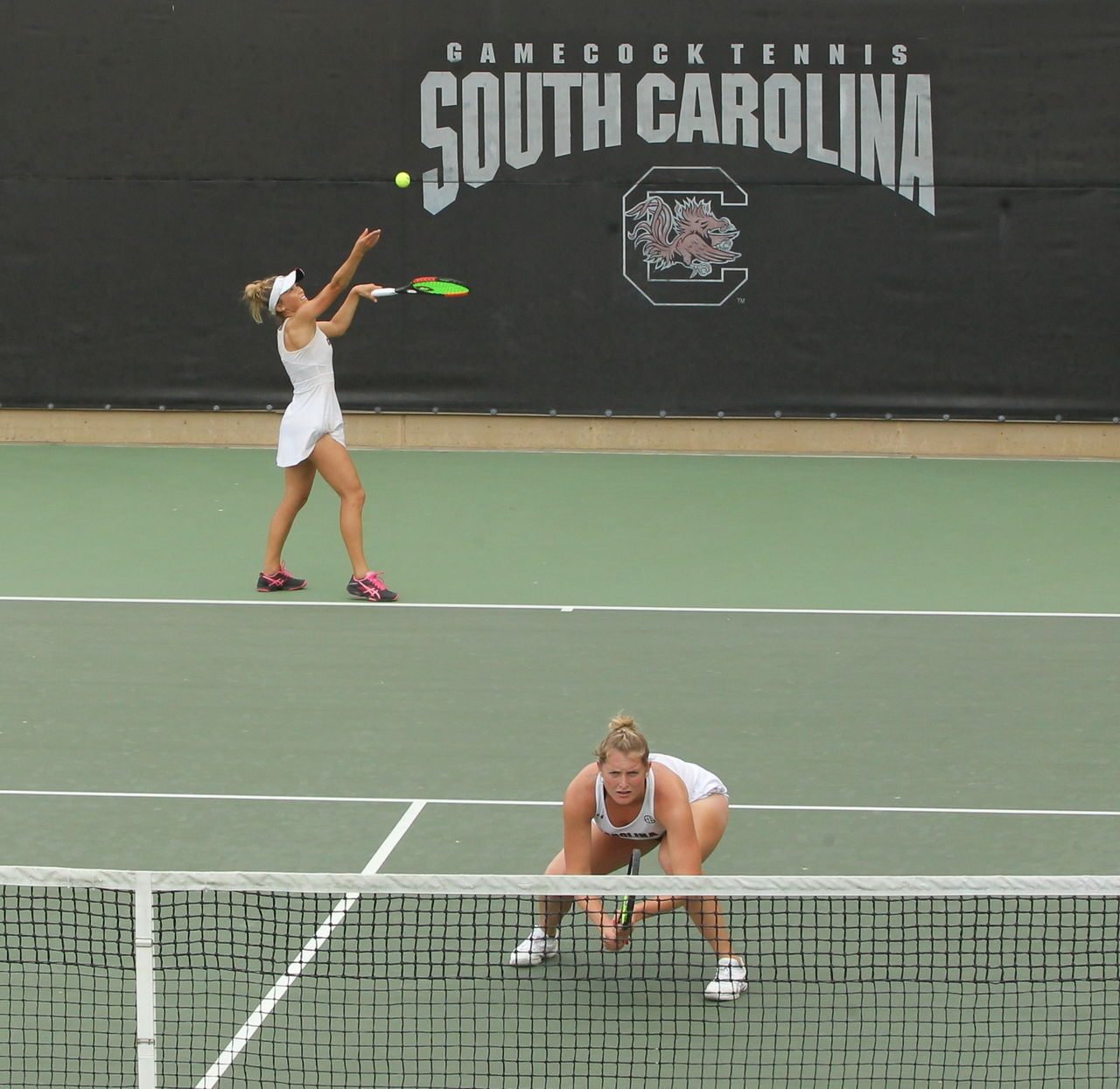 Paige Cline and Silvia Chinellato