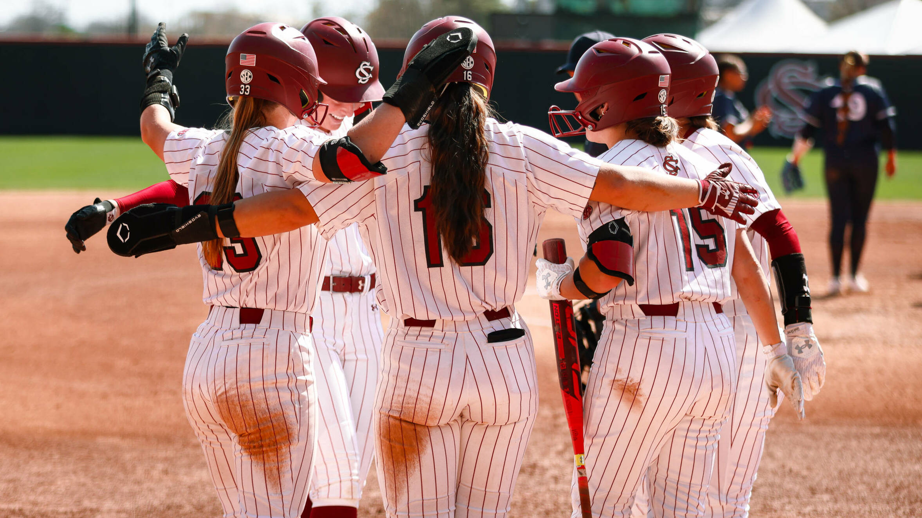 No. 19 Gamecocks Score 33 Runs in Doubleheader Sweep