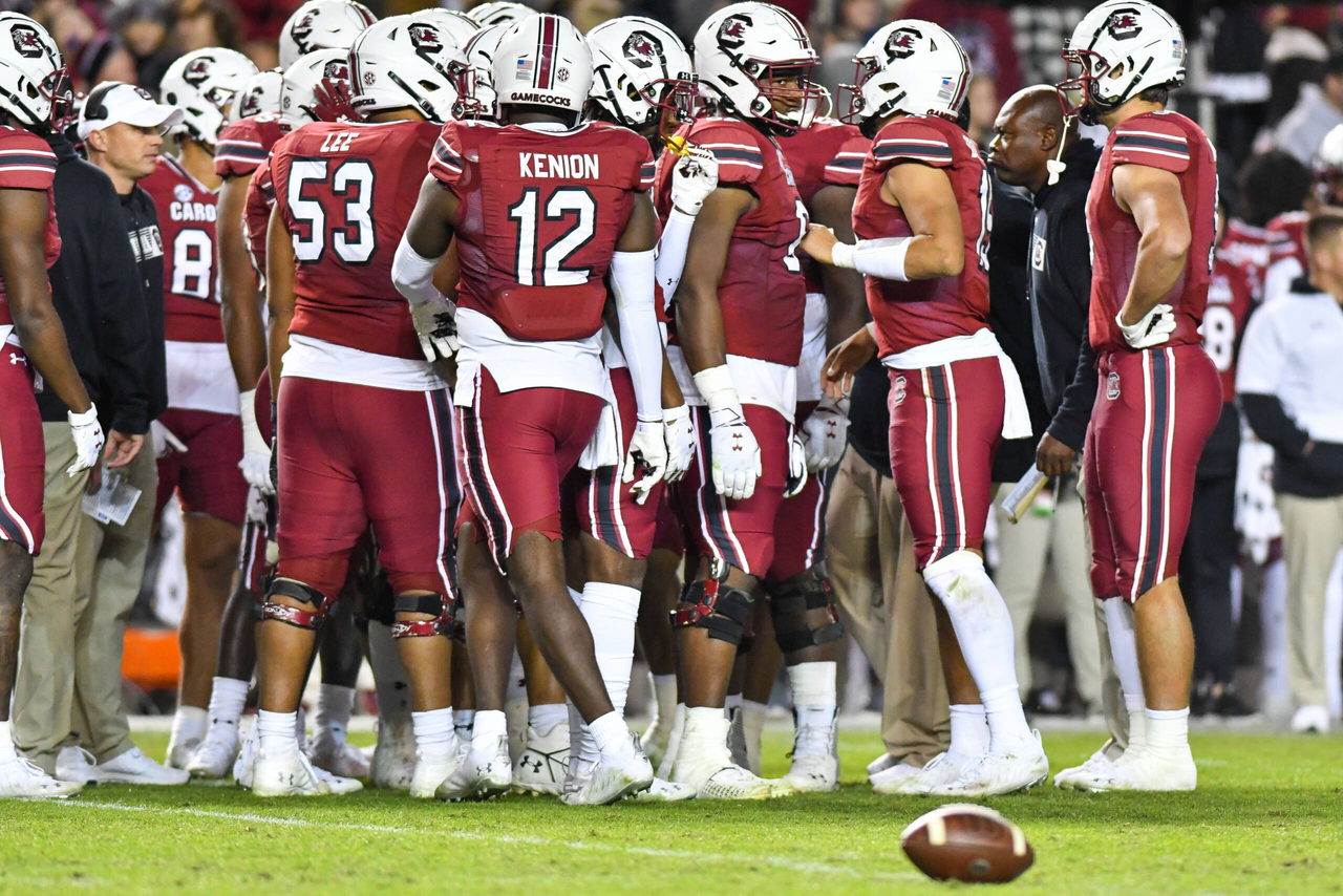 Football vs. Auburn (Nov. 20, 2021)