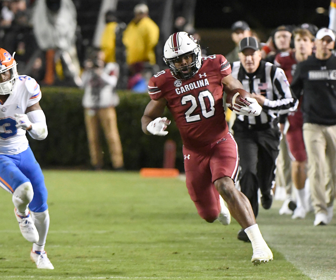 Football vs. Florida (Nov. 6, 2021)