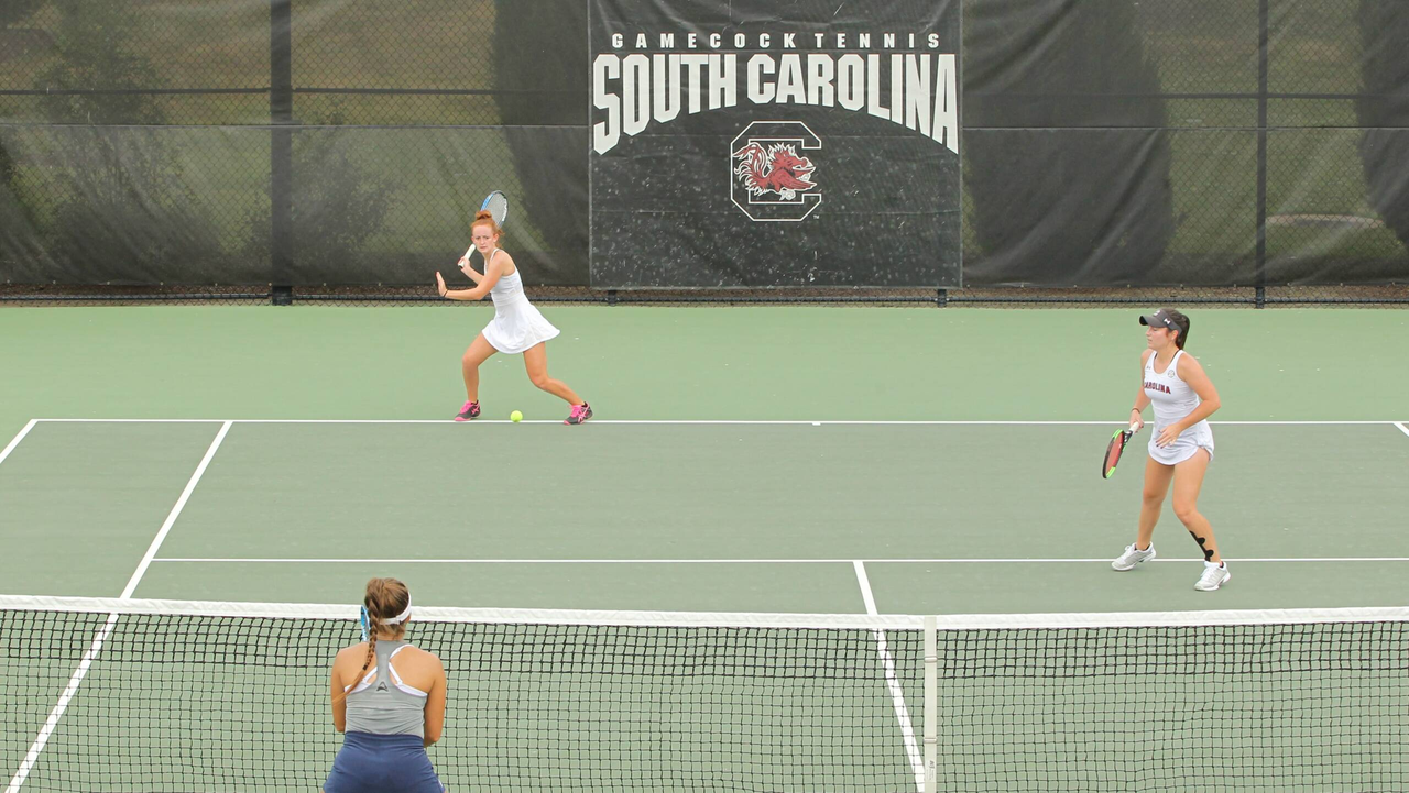 Rachel Rohrabacher and Megan Davies