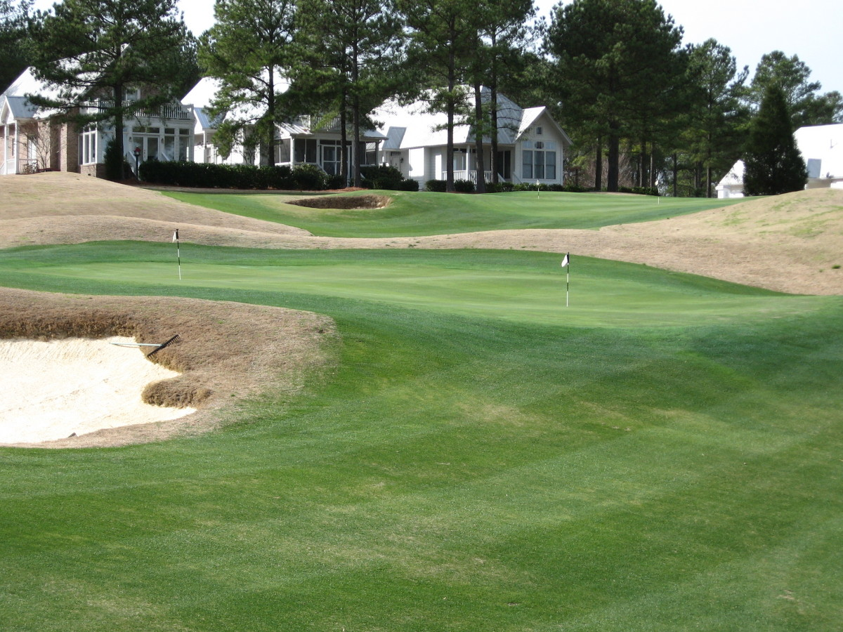 Cobblestone Park Short Game Area