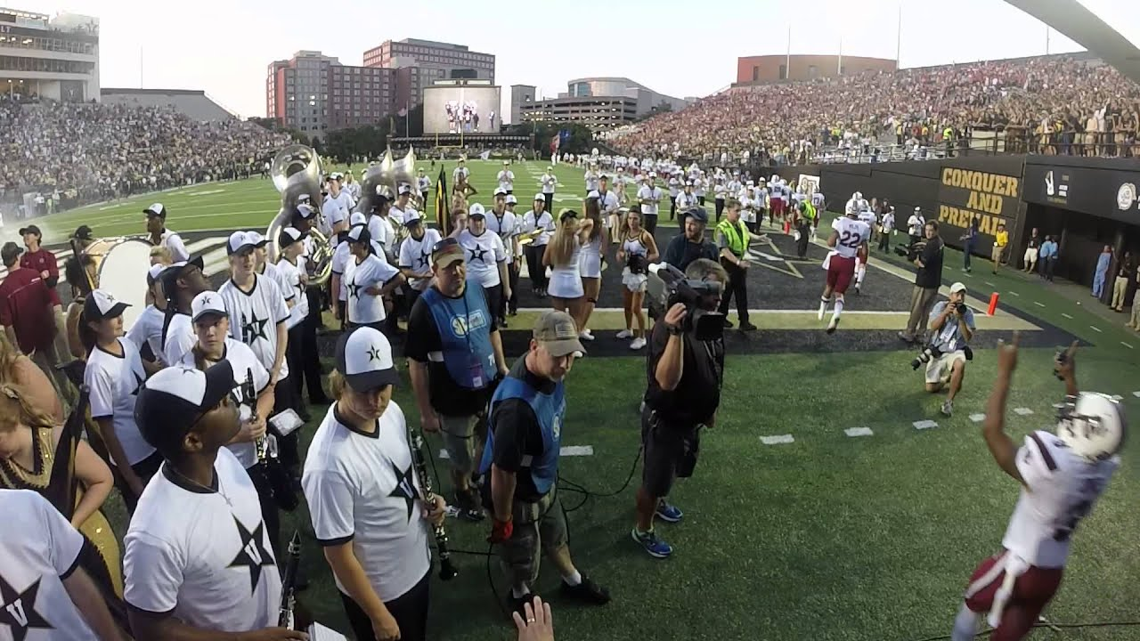 Gamecocks Take the Field at Vanderbilt