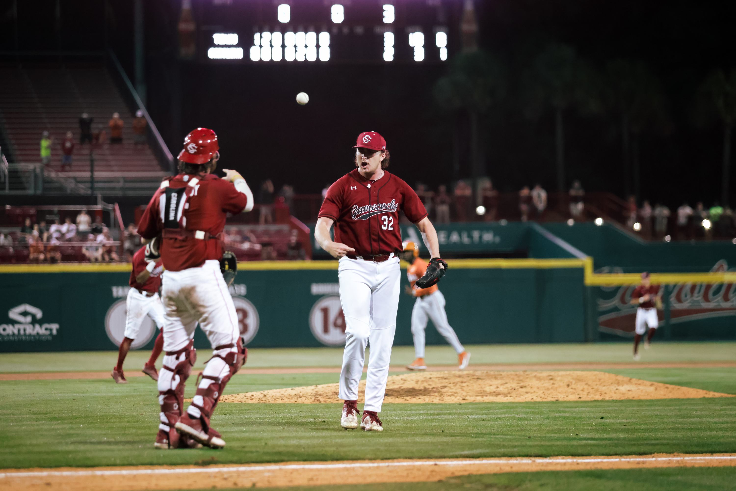 Baseball Falls to No. 2 Texas; Evens Series
