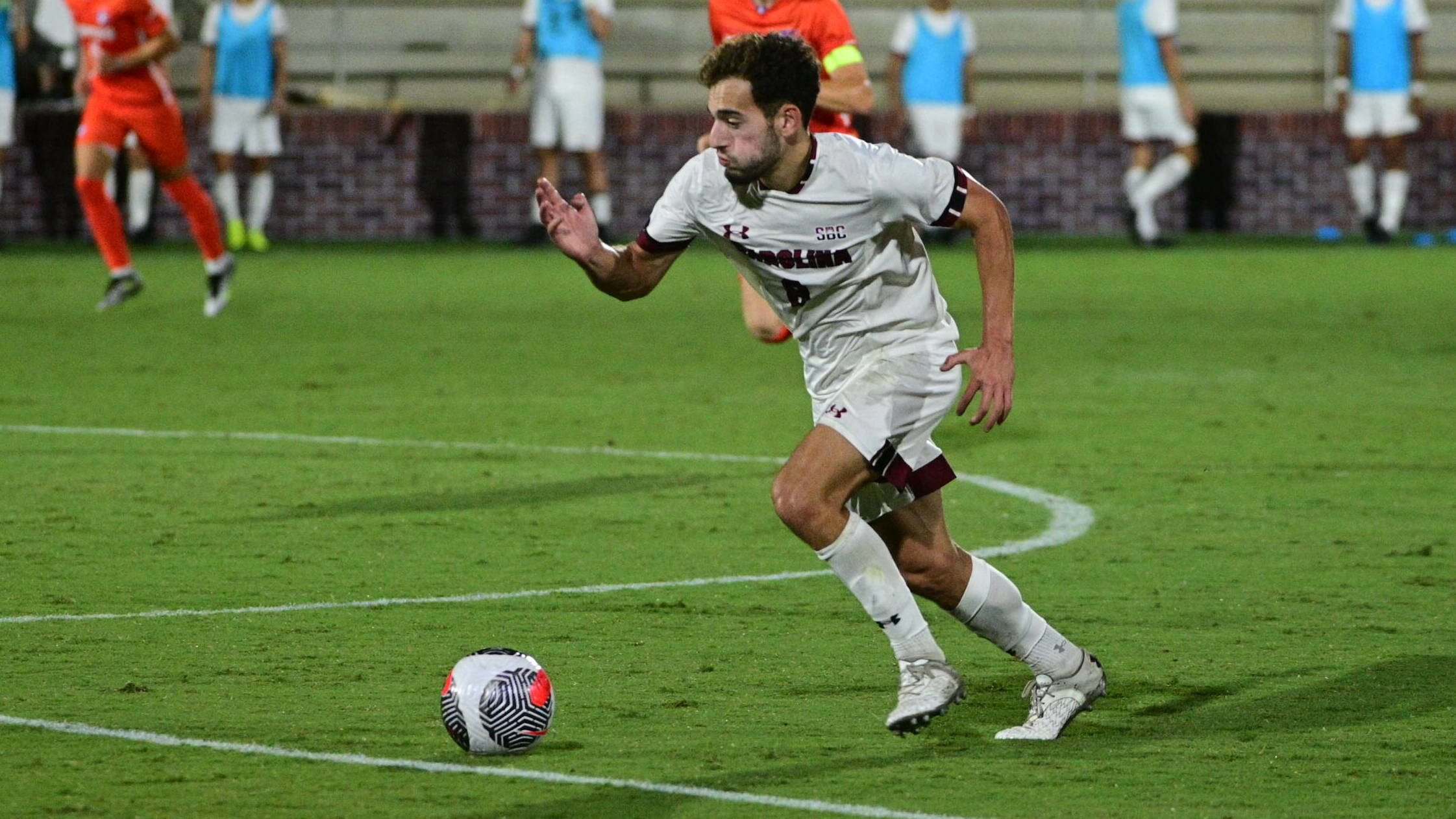 Gamecocks Drop Road Match to Tigers